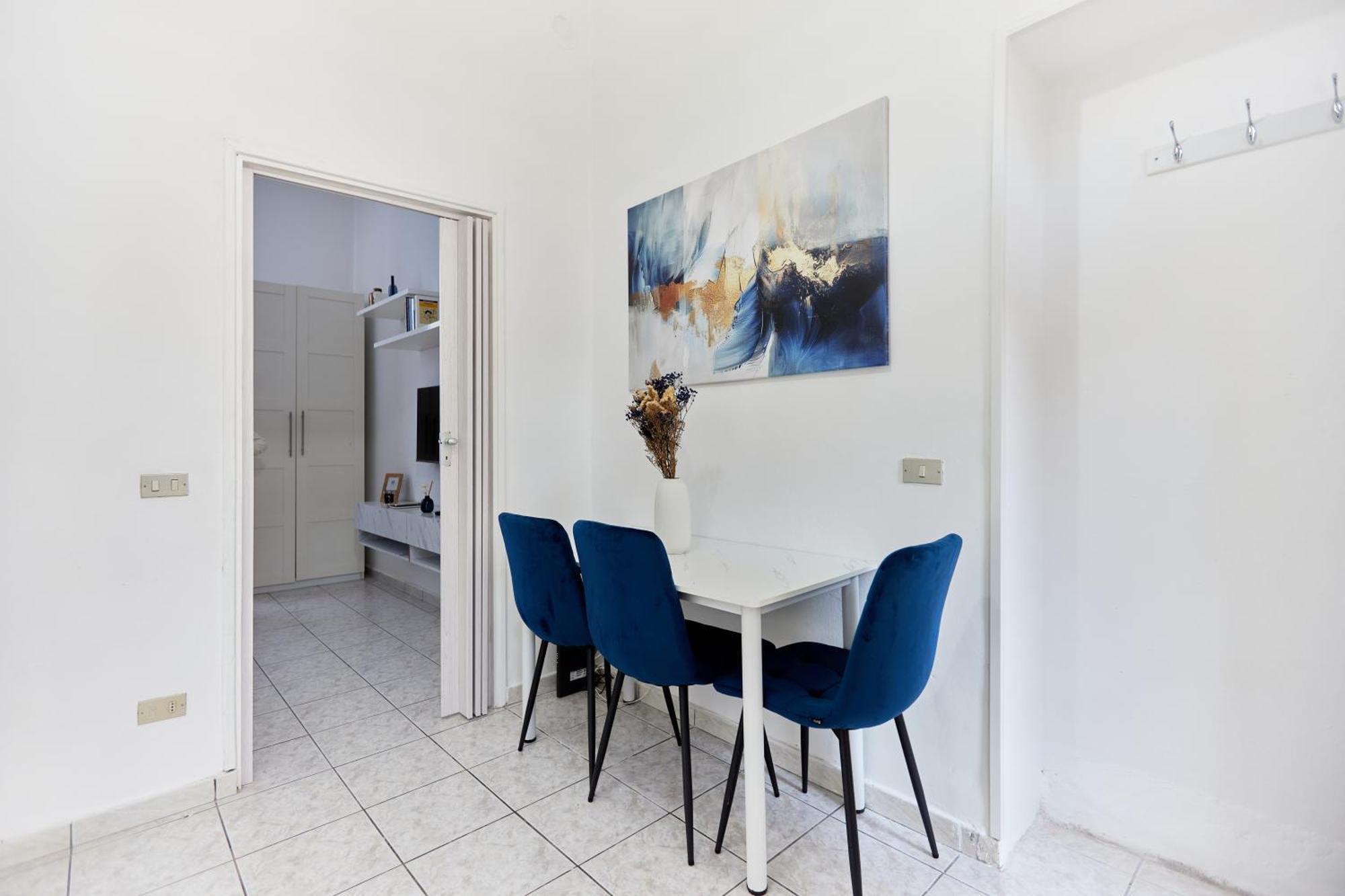 Cozy Studio A Few Steps From Sesto Rondo Metro Station Sesto San Giovanni Exterior photo